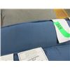 Image 2 : ESTATE:  3 CUSHIONS