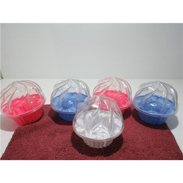ESTATE:  5 - CUPCAKE HOLDERS