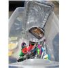 Image 1 : TOTE C/W UTENSILS, FOIL PANS, ETC