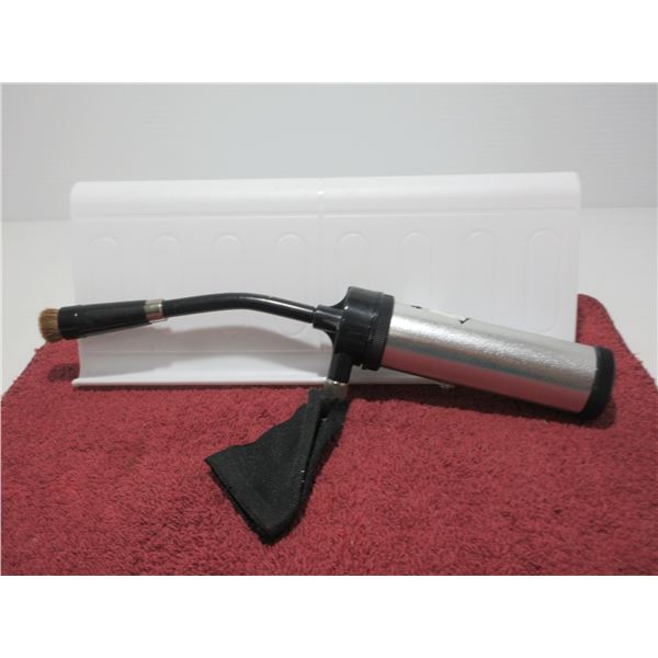 ESTATE:  MINI VACUUM