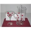 Image 1 : ESTATE:  LIP MOTIF MARTINI SET