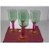 Image 1 : ESTATE:  4 PLASTIC WINE GLASSES