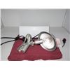 Image 1 : ESTATE:  CLIP ON LIGHT (WORKING)