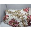 Image 2 : ESTATE:  HAND MADE QUILT (QUEEN/FULL) (APPROX. 60" X 50")
