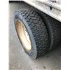Image 9 : EDMONTON:  2006 INTERNATIONAL CF600 TRUCK