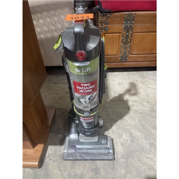 HOOVER AIR LIFT LITE VACUUM