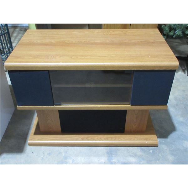 ESTATE:  3 PIECE OAK STYLE ENTERTAINMENT CENTER