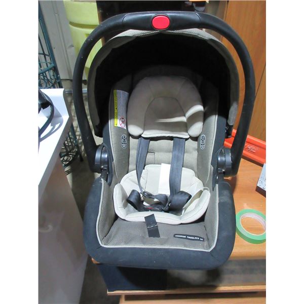 BABY CARRIER