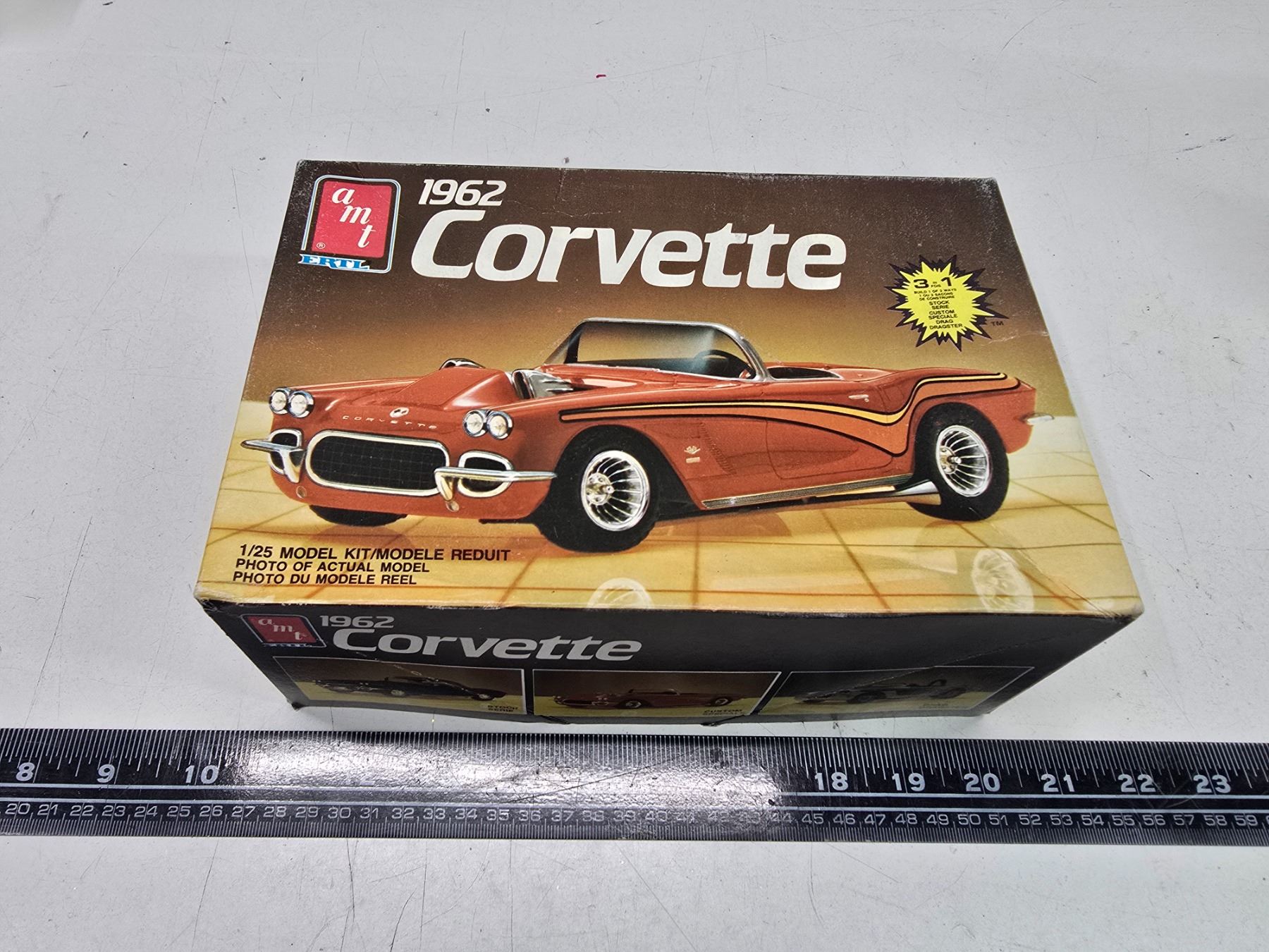 AMT ERTL 1962 Corvette model kit - Schmalz Auctions