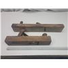 Image 3 : two vintage wood hand planes