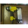 Image 3 : power fist air nailer