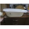 Image 3 : infant bath tub