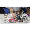 Image 1 : Large collection of treasures - Knives, figurines, tea lights, plates, toddler ice skates, binders, 