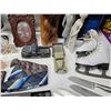 Image 5 : Large collection of treasures - Knives, figurines, tea lights, plates, toddler ice skates, binders, 