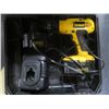 Image 4 : Dewalt drill with battery charger