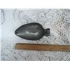 Image 1 : Old Embossed Advertising Scoop   Maple Lear Flour