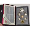 Image 1 : 1994 Canadian double dollar 7 coin specimen set. Includes "Sled Dogs" silver dollar