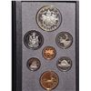 Image 2 : 1994 Canadian double dollar 7 coin specimen set. Includes "Sled Dogs" silver dollar