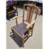 Image 2 : Solid wood arm table chair - 40"H x 20"W