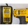 Image 3 : Dewalt cordless screwdriver - lithium ion charger - 2x 12V lithium ion batteries