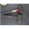 Image 1 : two mallets