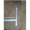 Image 3 : heavy duty square-T and a meter stick