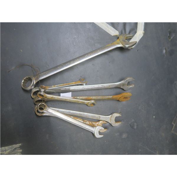 set of wrenches