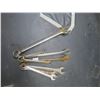 Image 2 : set of wrenches