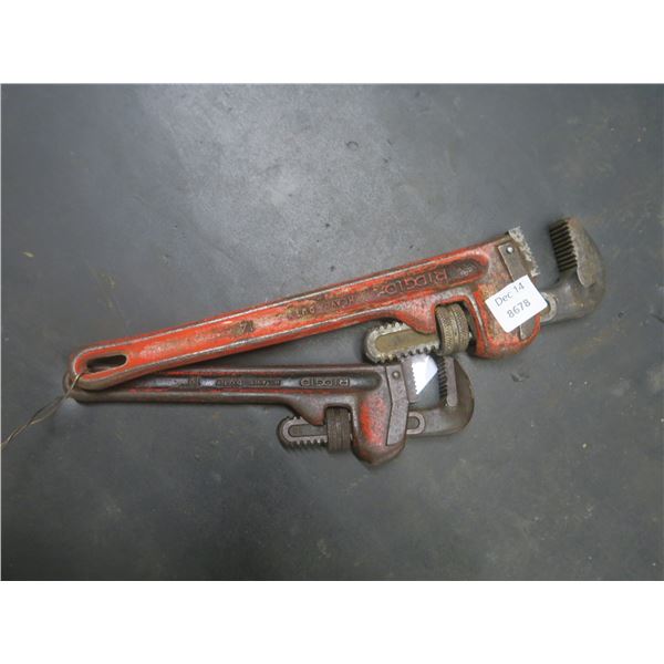 2 rigid pipe wrenches