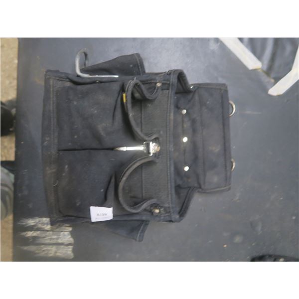 Kanys leather tool pouch