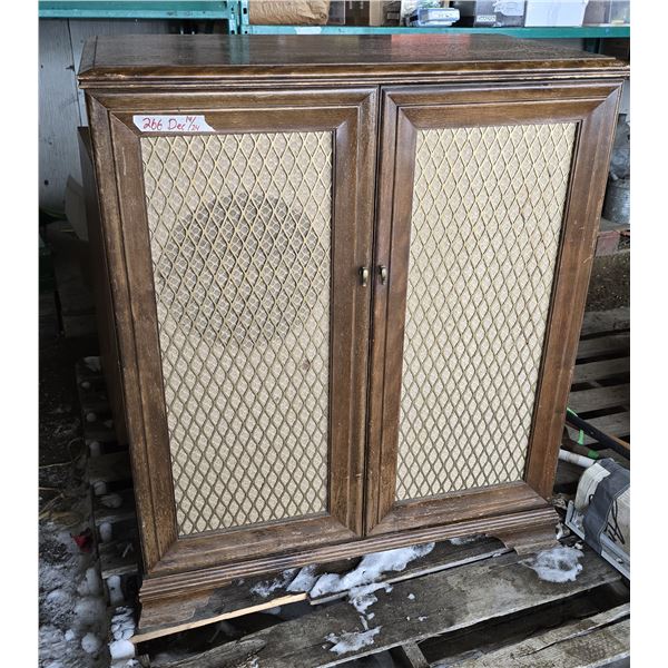 Antique "Silverstone" radio, record player combo - works (41"H x 34.5"W x 18"D)