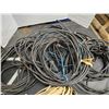 Image 5 : Bundle of extension cords