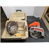 Image 2 : Black and Decker circular saw, in case