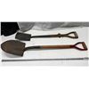 Image 1 : Lot of 2 Shovels