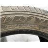 Image 2 : Goodyear P215/50R17 tire