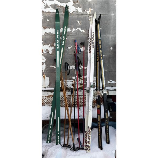 Snow Skis