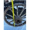 Image 2 : Wooden Wagon Wheel 40"x3ft