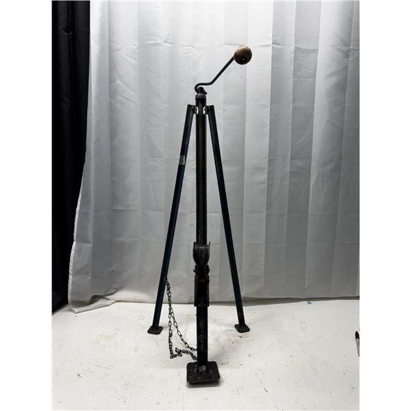 Vintage Tripod Bumper Jack (Height 3 ft).