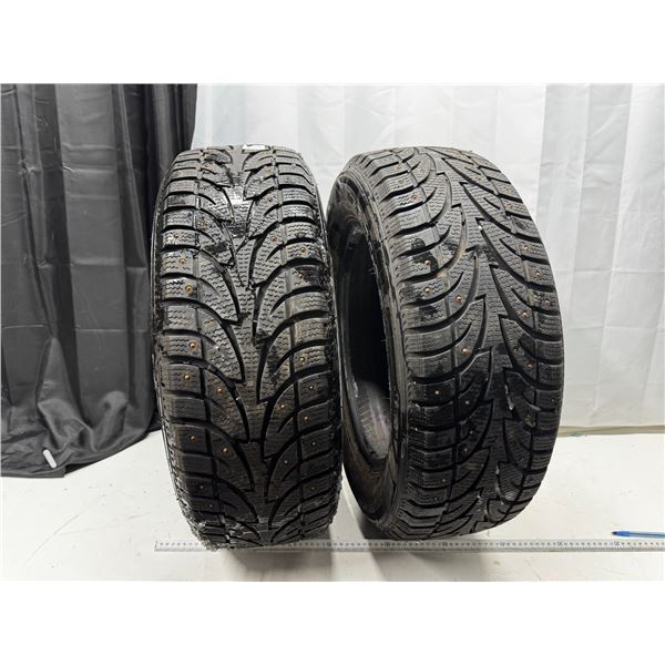 2 Sailun ICE Blazer tires.