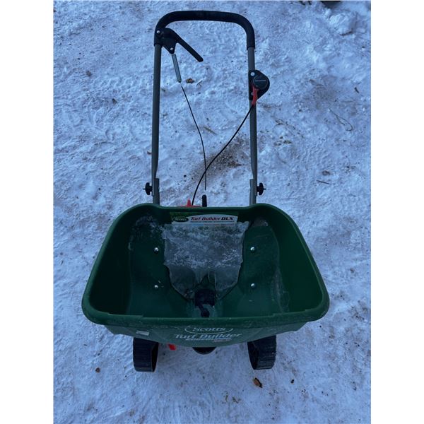 Scott's Turf Builder EdgeGuard DLX Broadcast Spreader.