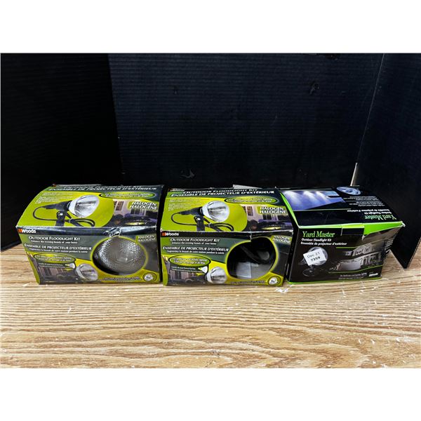 Two Woods and One Yard Master Outdoor Floodlight Kit.