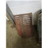 Image 5 : DC4 case cast iron grill