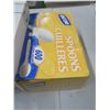 Image 4 : 600 plastic spoons and 1000 paper portion cups