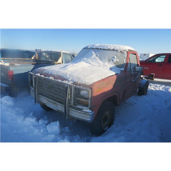1982 Ford F-250 XL vin:2FTEF26E4CCA50450