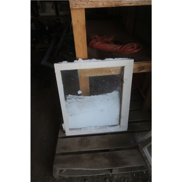 2 windows 24"x28" and 28"x28"