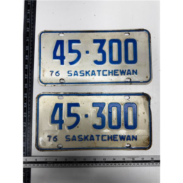 Pair of 1976 Saskatchewan licence Plate.