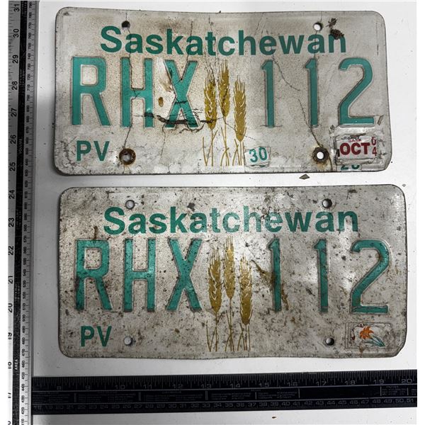 Pair of 1900s, Saskatchewan License plate