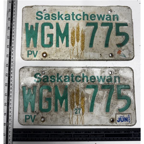 Pair of 1900s, Saskatchewan License plate