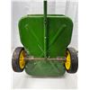 Image 6 : John Deere Pedal Tractor Trailer.