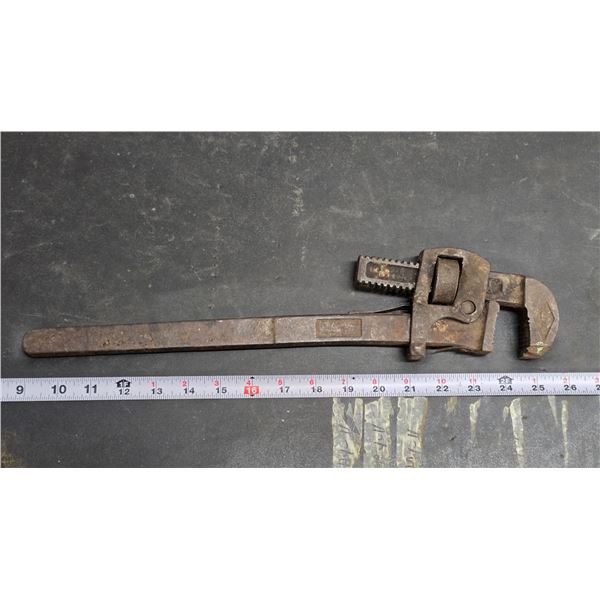 17" Pipe wrench